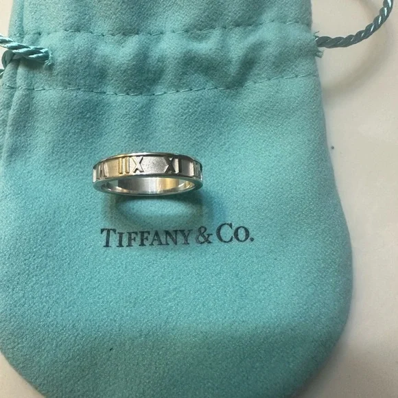 🔹Authentic Tiffany & Co. Silver Roman Numeral Band 🔷 - Picture 2 of 4